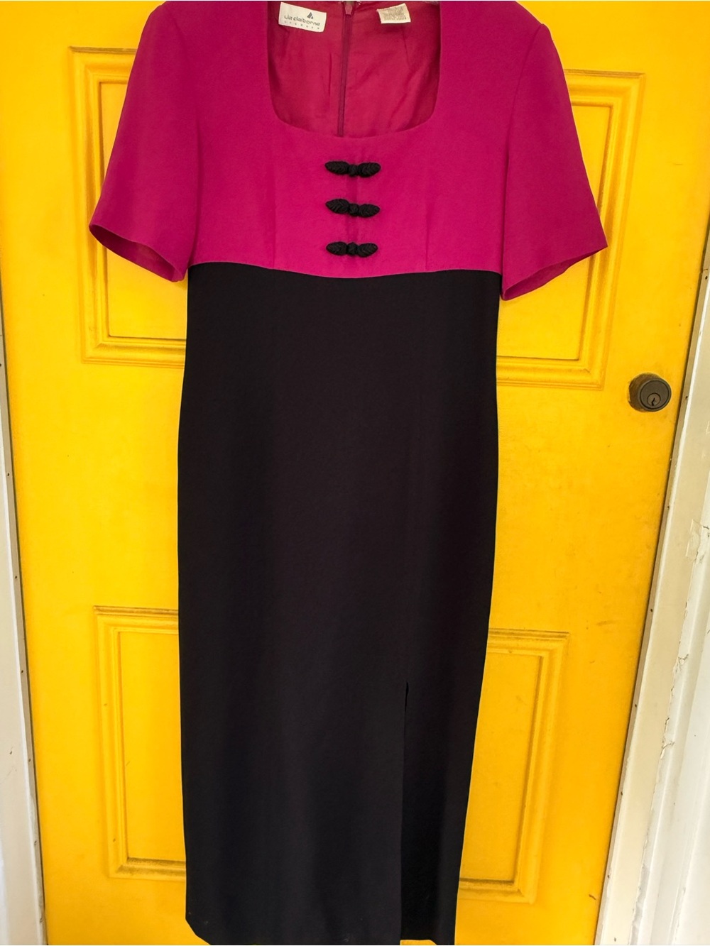Vintage 90’s Chic Two-Tone Fuchsia & Black Sheath Dress